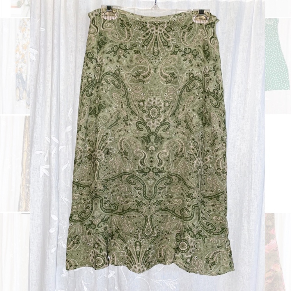 Green paisley slip skirt